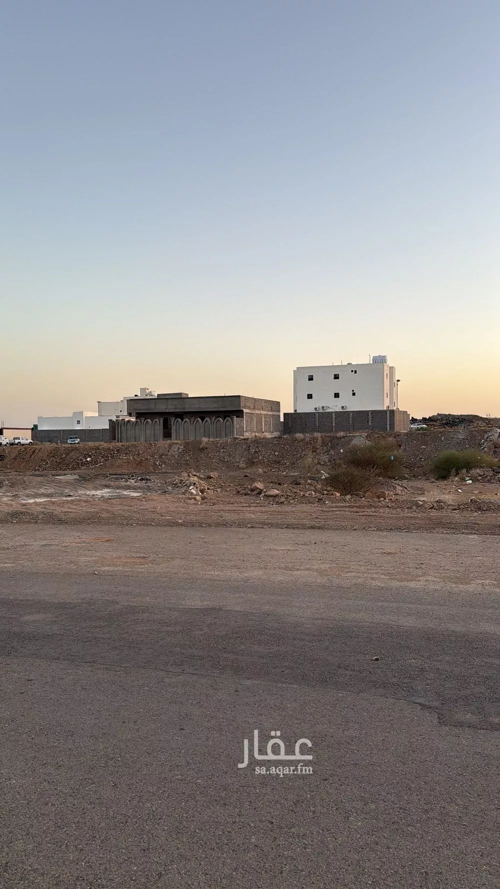 أرض 548 م² في المطار 3