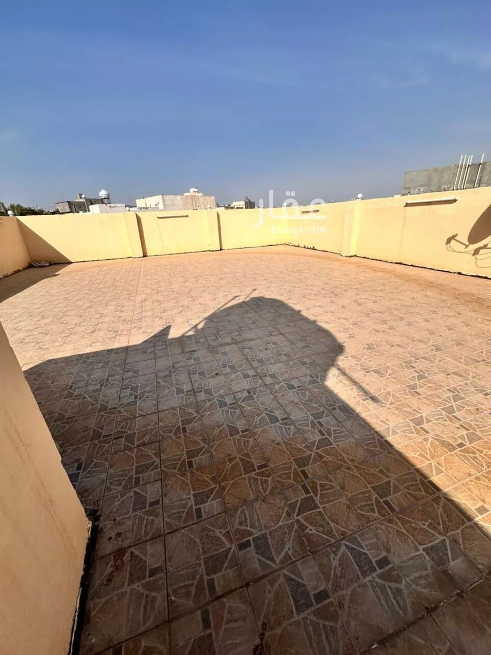 عمارة 245 م² في ابو كبير 5