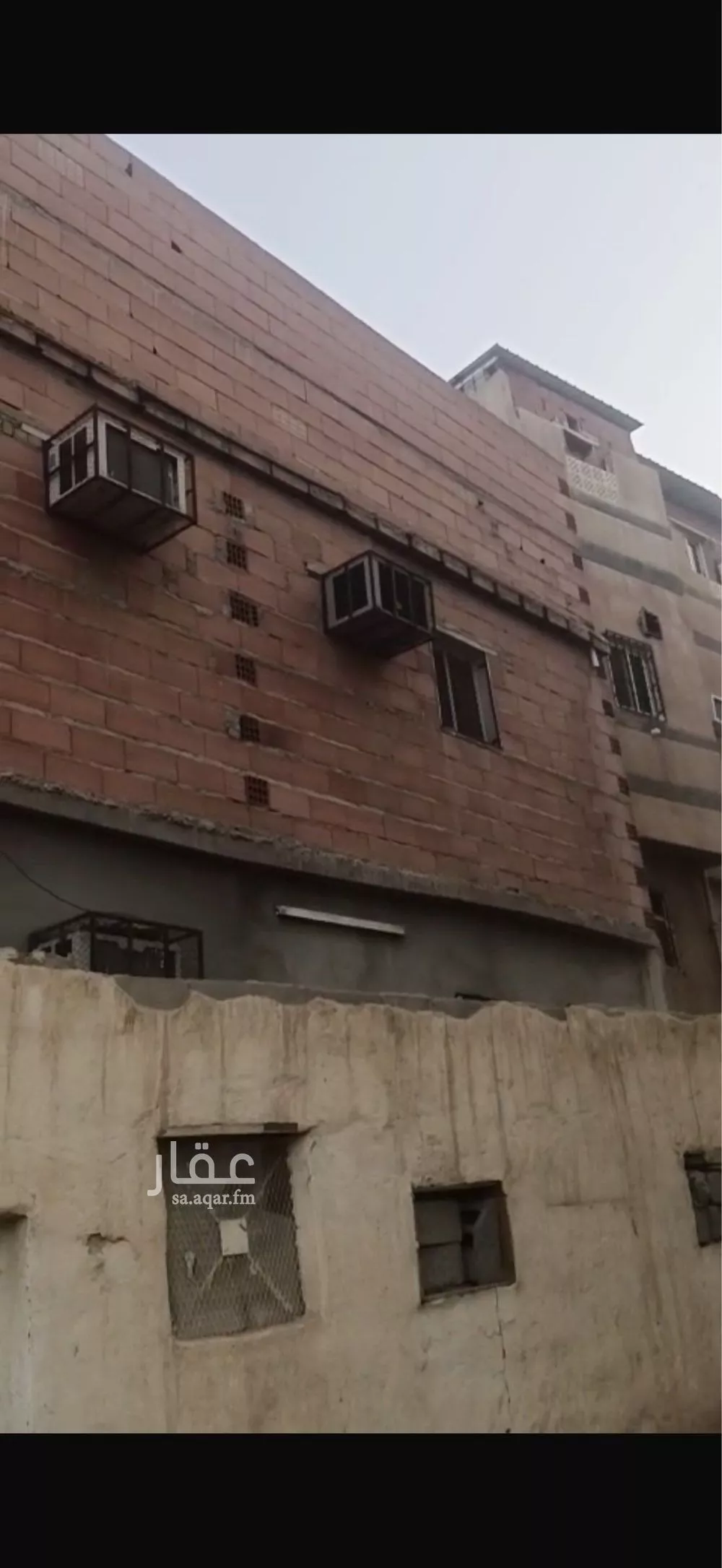 245 sqm building in Al Dhahirah 3