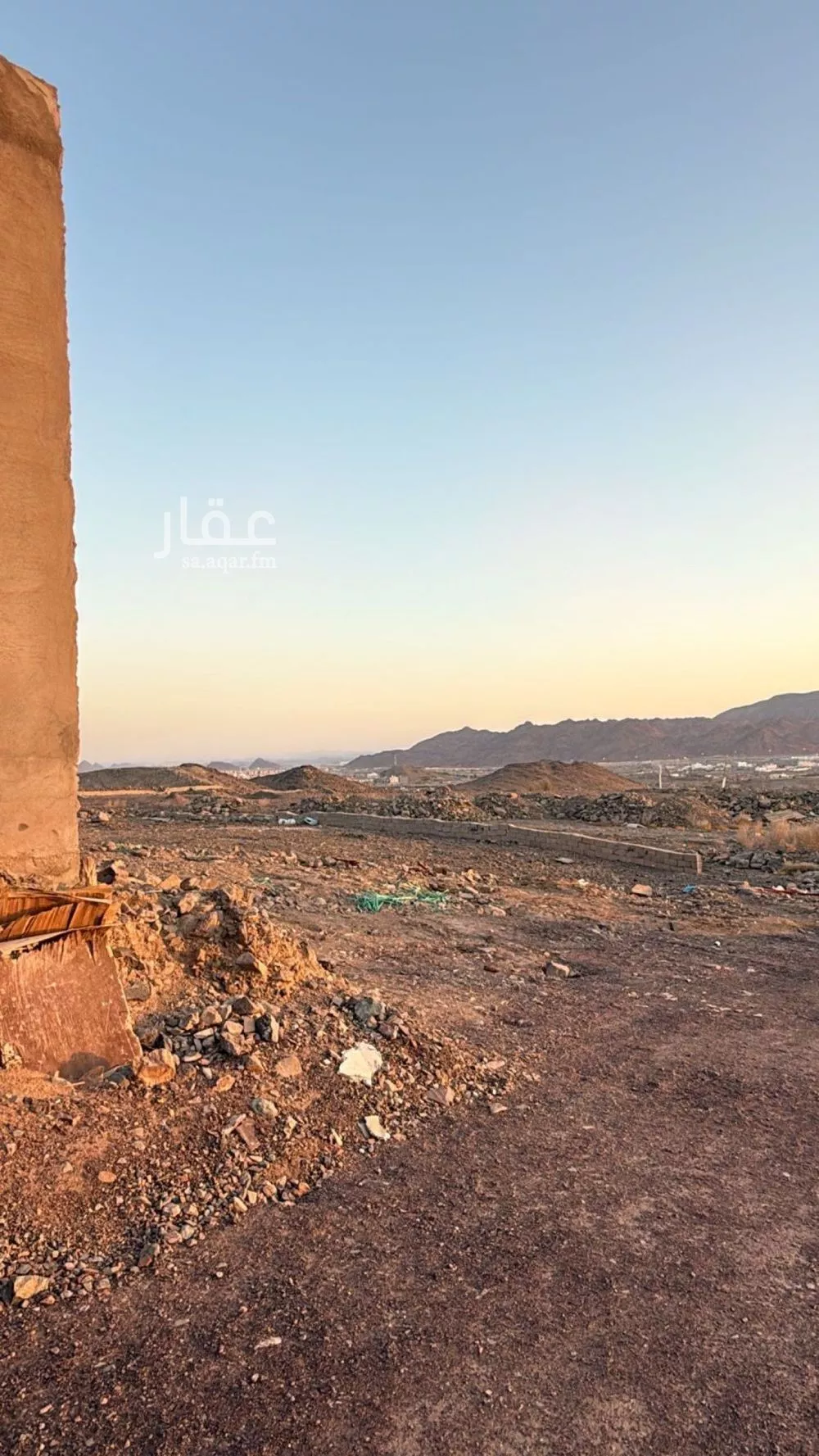 أرض 800 م² في جبل عير 3