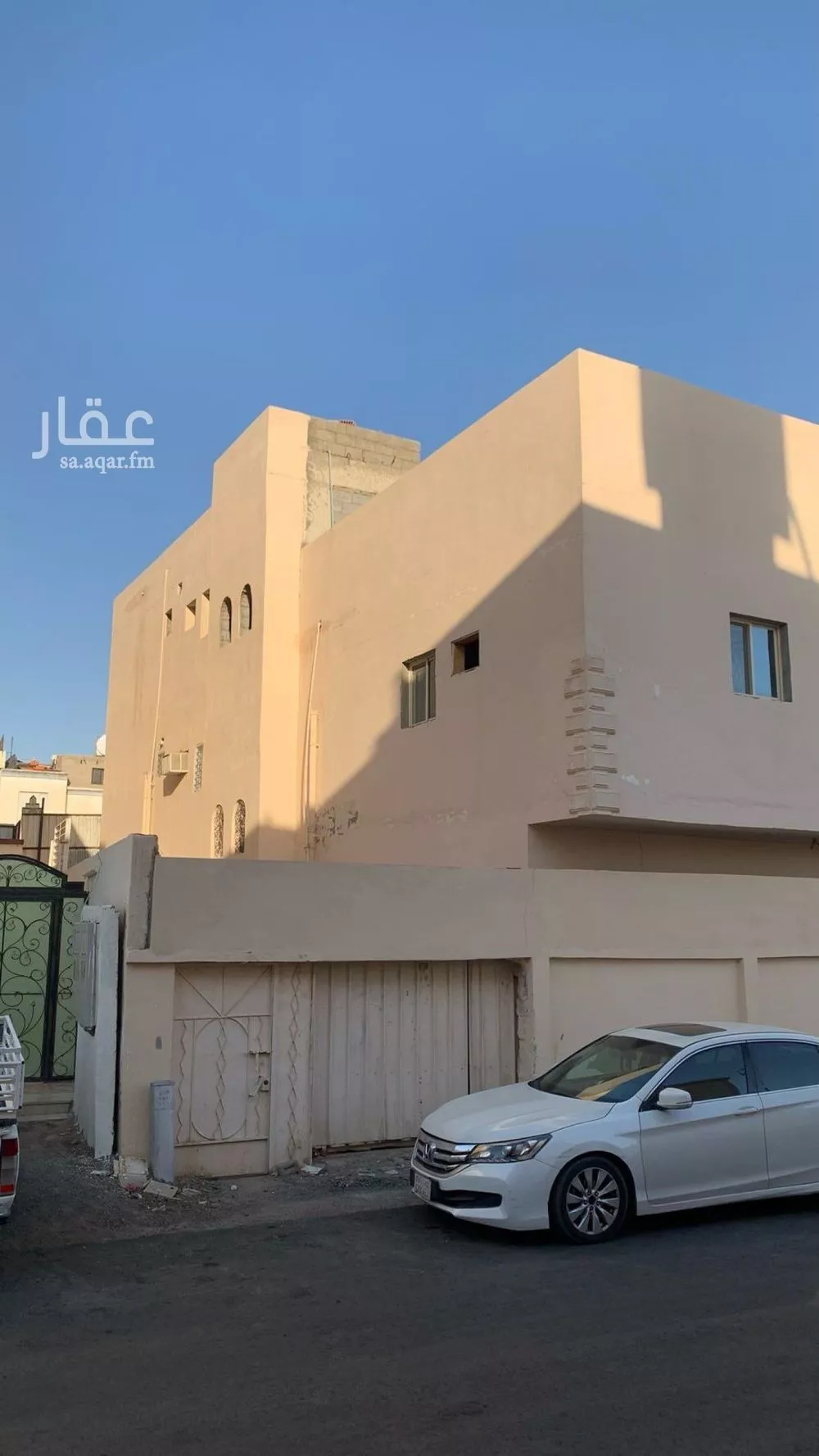 819 sqm building in Al Baraka 3