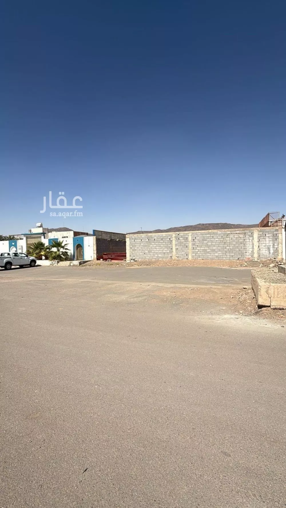 أرض 600 م² في خاخ 3