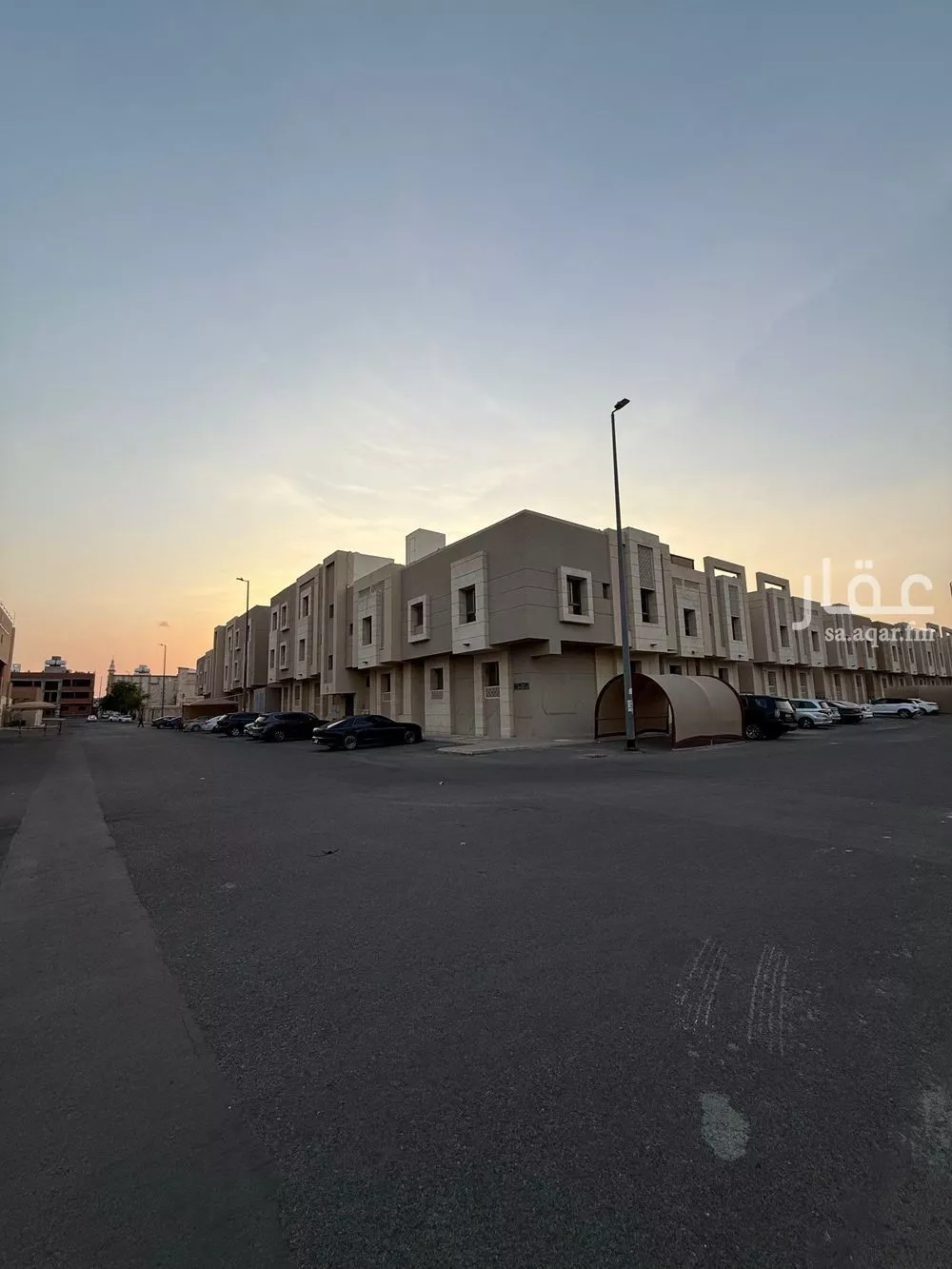 شقة 4 غرف في الرانوناء 1