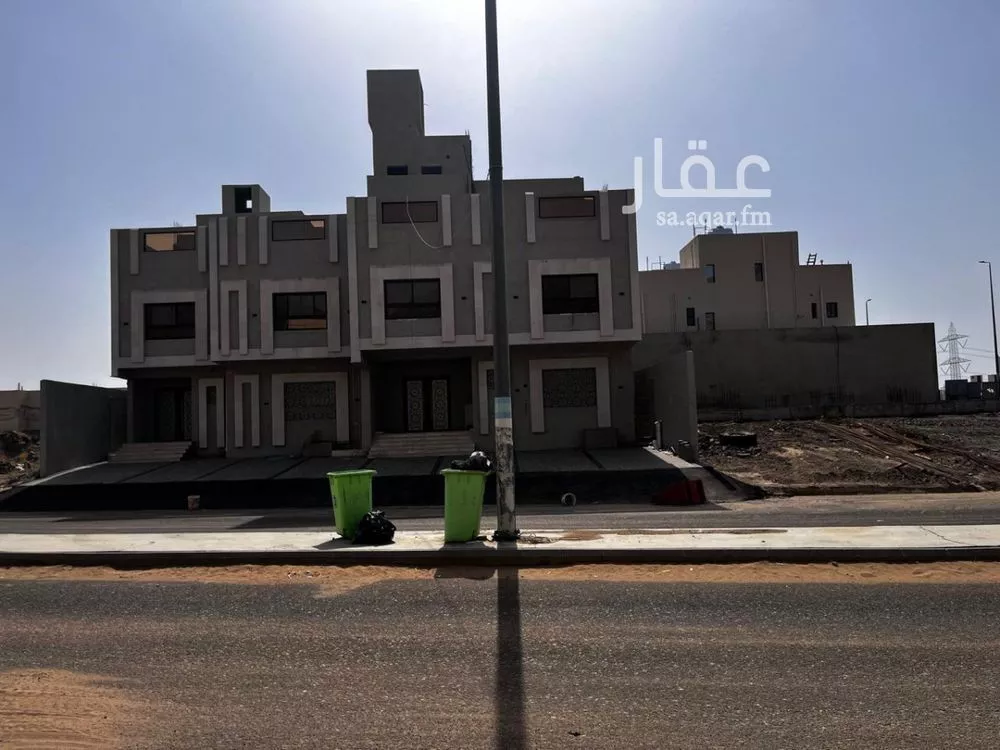 عمارة 526 م² في العكيشية 2