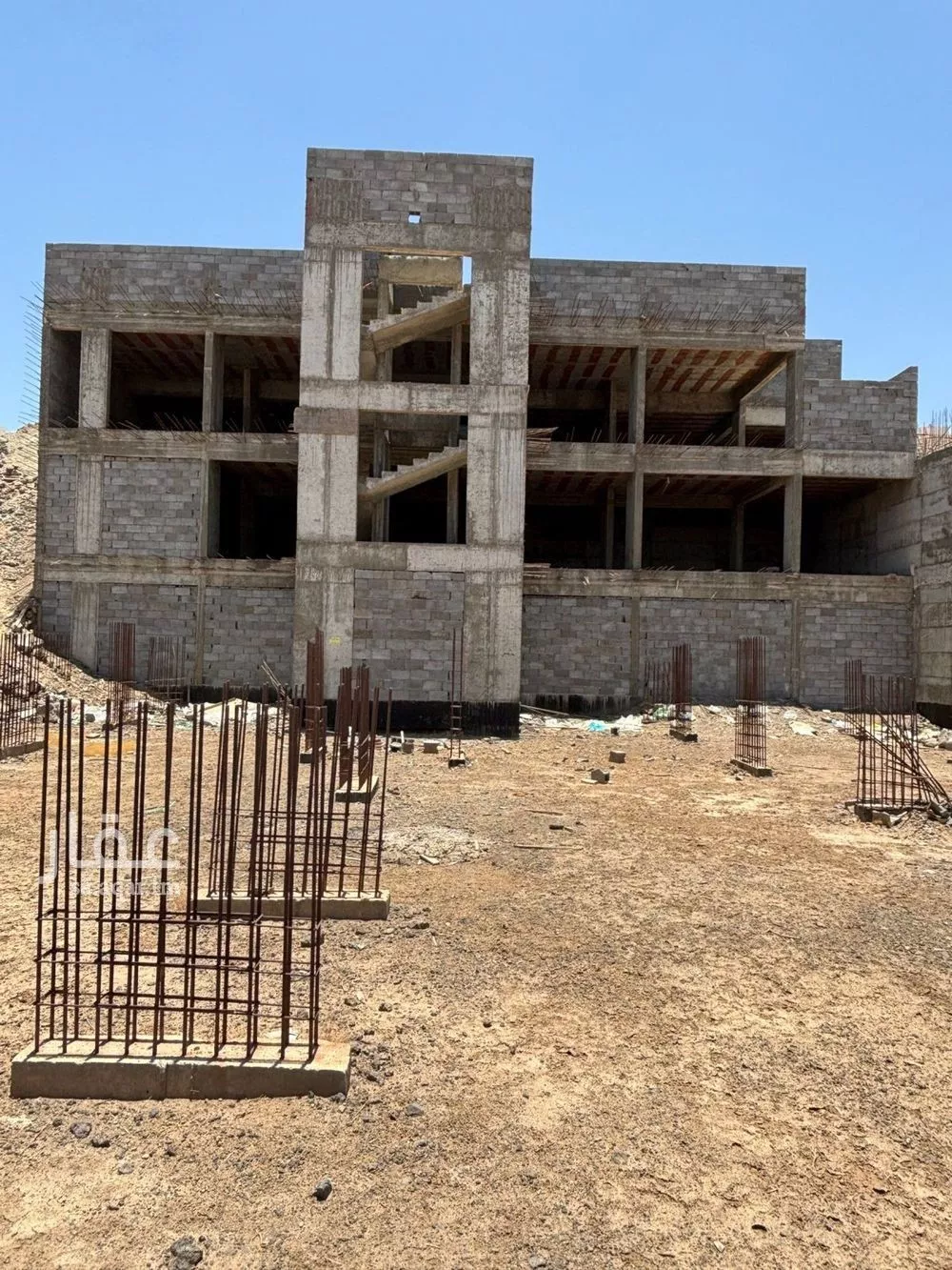 عمارة 1500 م² في السد 1