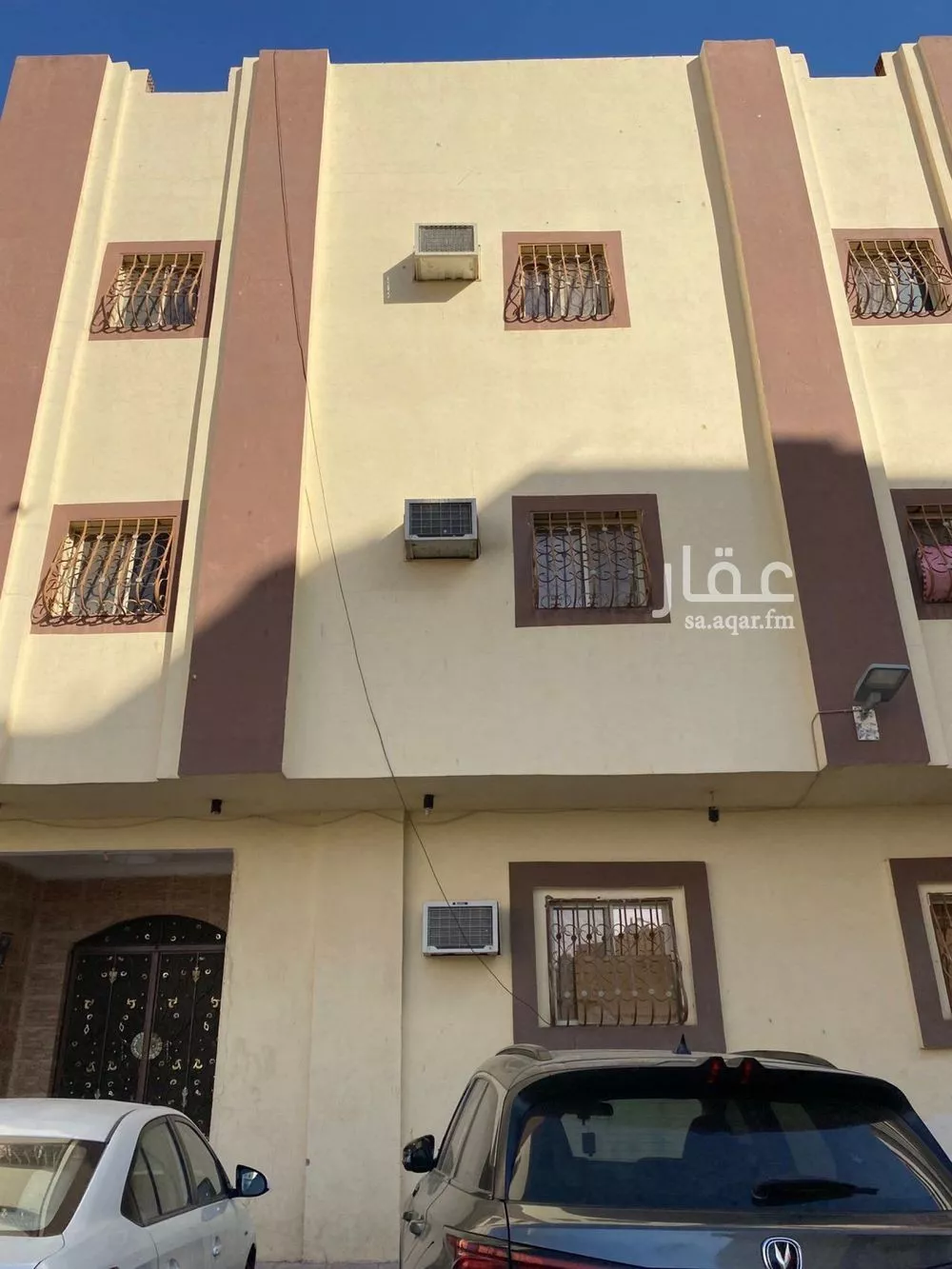 عمارة 272 م² في الاصيفرين 4