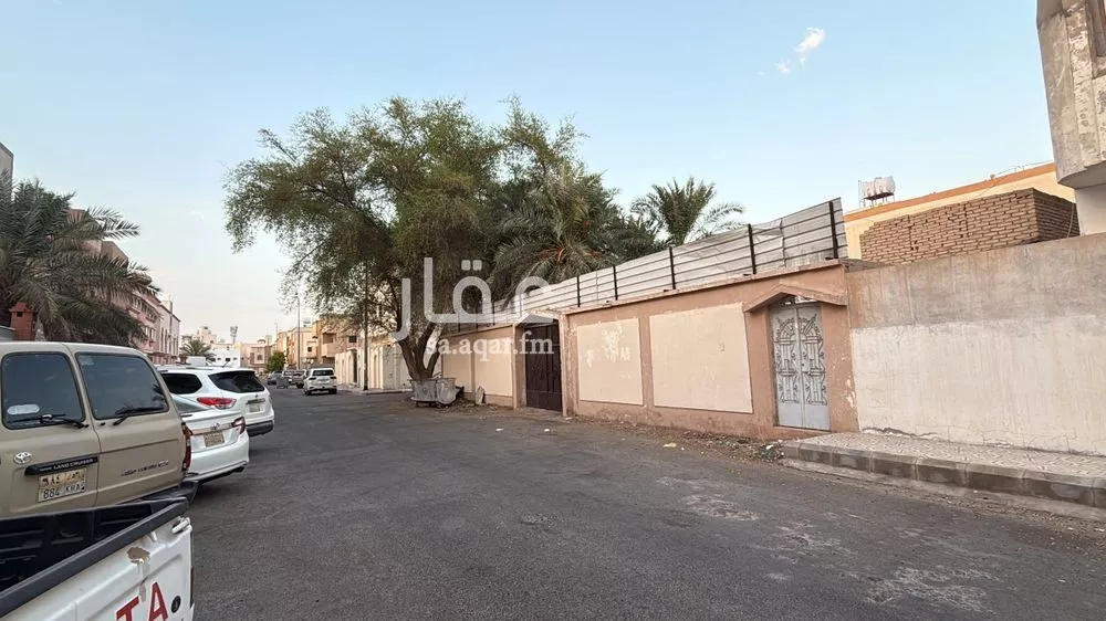 land in Al Aziziyah, Madinah 7