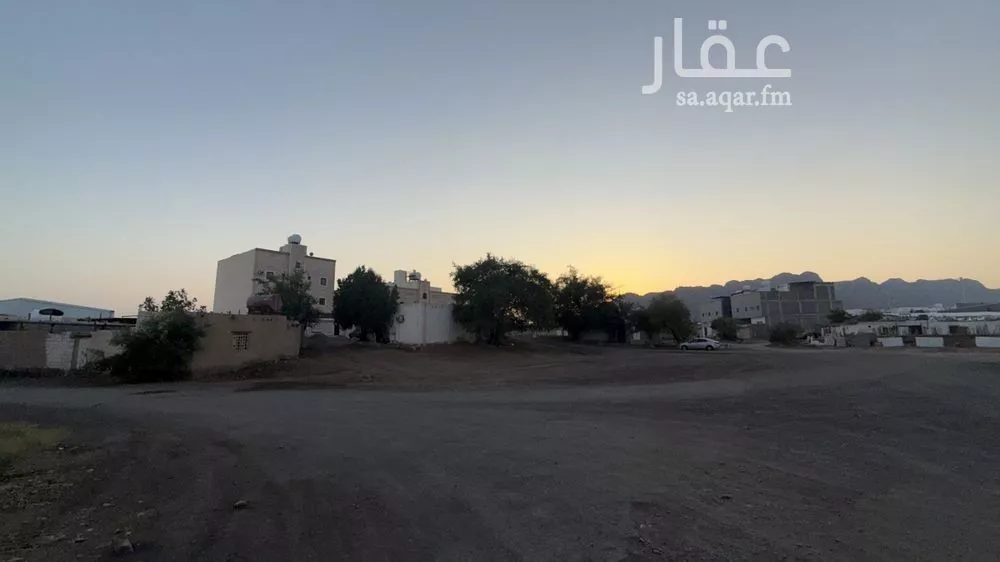 land in Al Duwaykhilah, Madinah 6