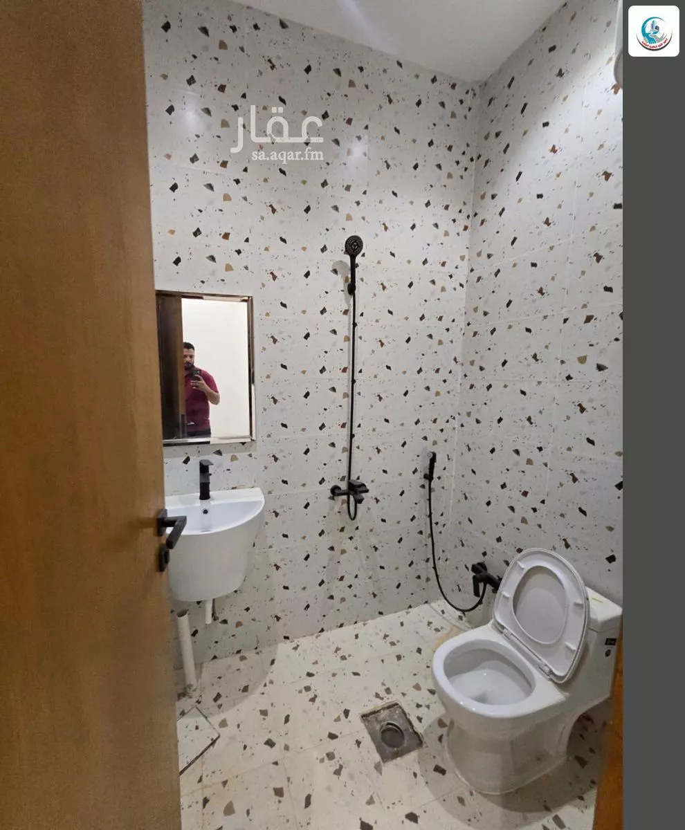 8 bedroom villa in Tuwaiq, Riyadh 13