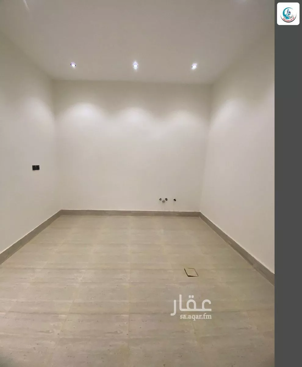 8 bedroom villa in Tuwaiq, Riyadh 9