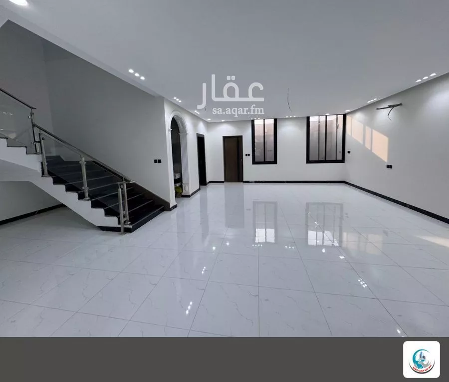 8 bedroom villa in Al Khumrah, Jeddah 8