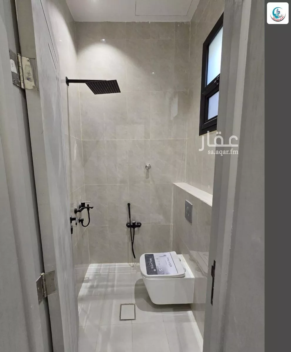 13 bedroom villa in Al Janadriyah, Riyadh 25