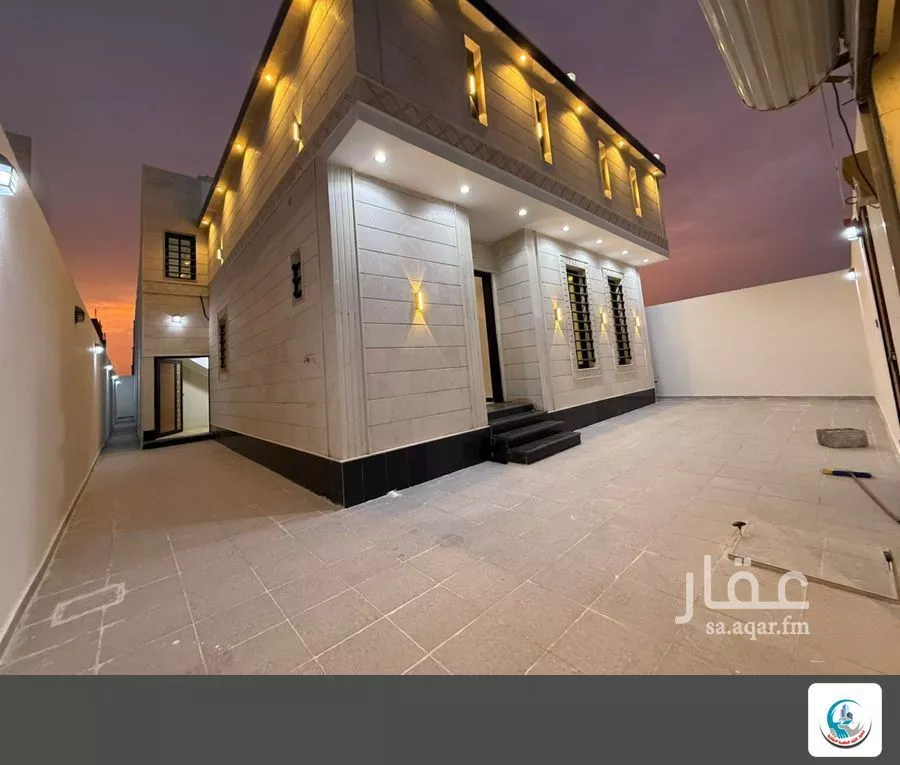 فيلا 6 غرف في بحرة 2