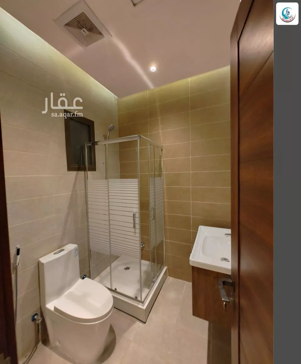8 bedroom villa in Al Yaqout, Jeddah 8