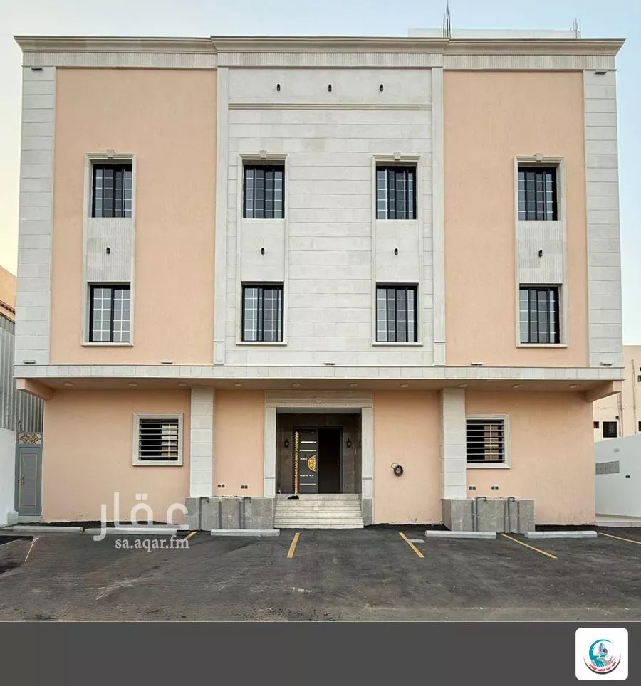 6 bedroom floor in Al Rashidiyyah 1