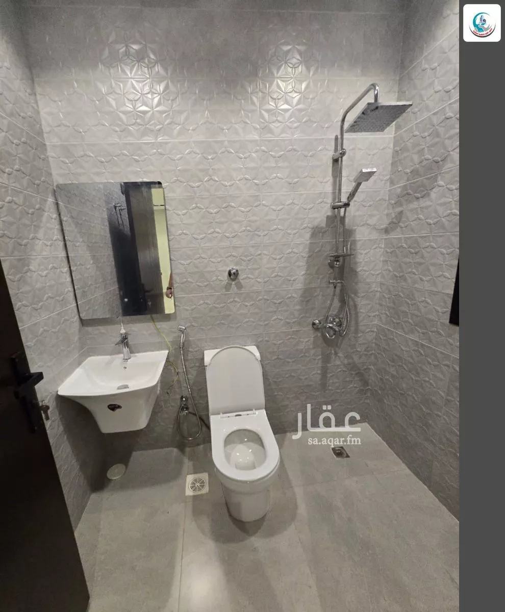 8 bedroom villa in Al Rahmaniyyah, Jeddah 16