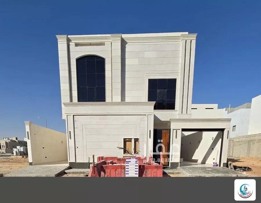 شقة 5 غرف في الشرق 1