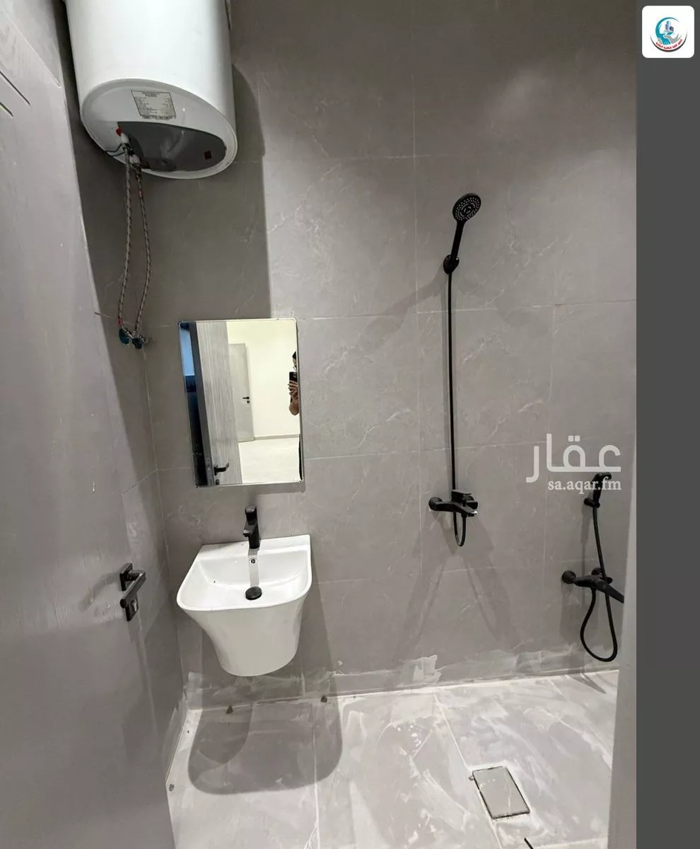 فيلا 6 غرف في بدر 4