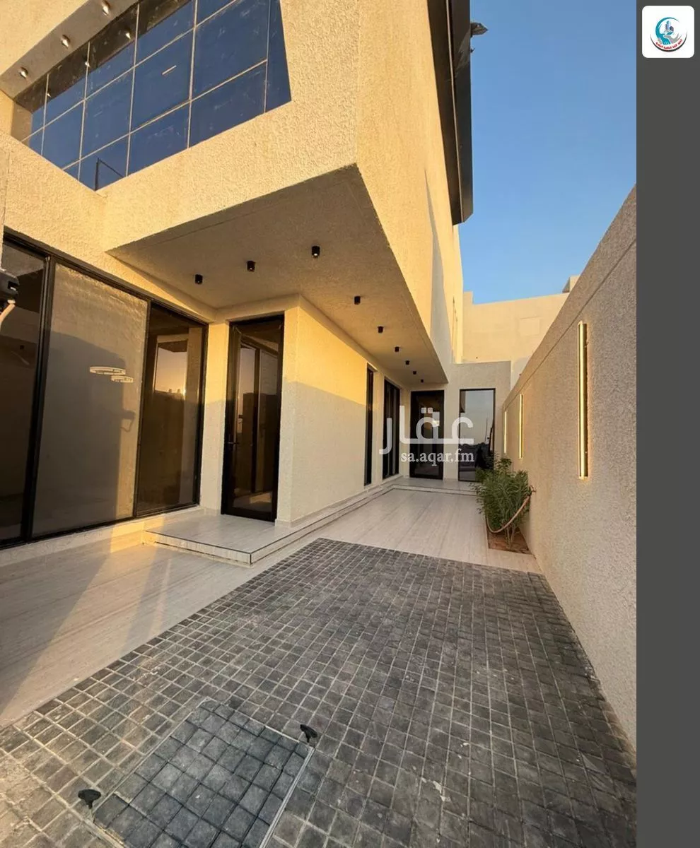 فيلا 8 غرف في الجنادرية 2