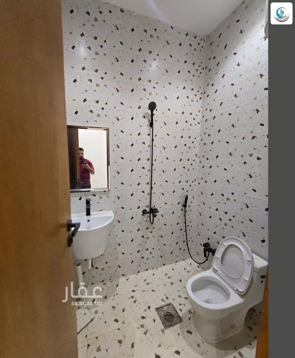 8 bedroom villa in Tuwaiq, Riyadh 24