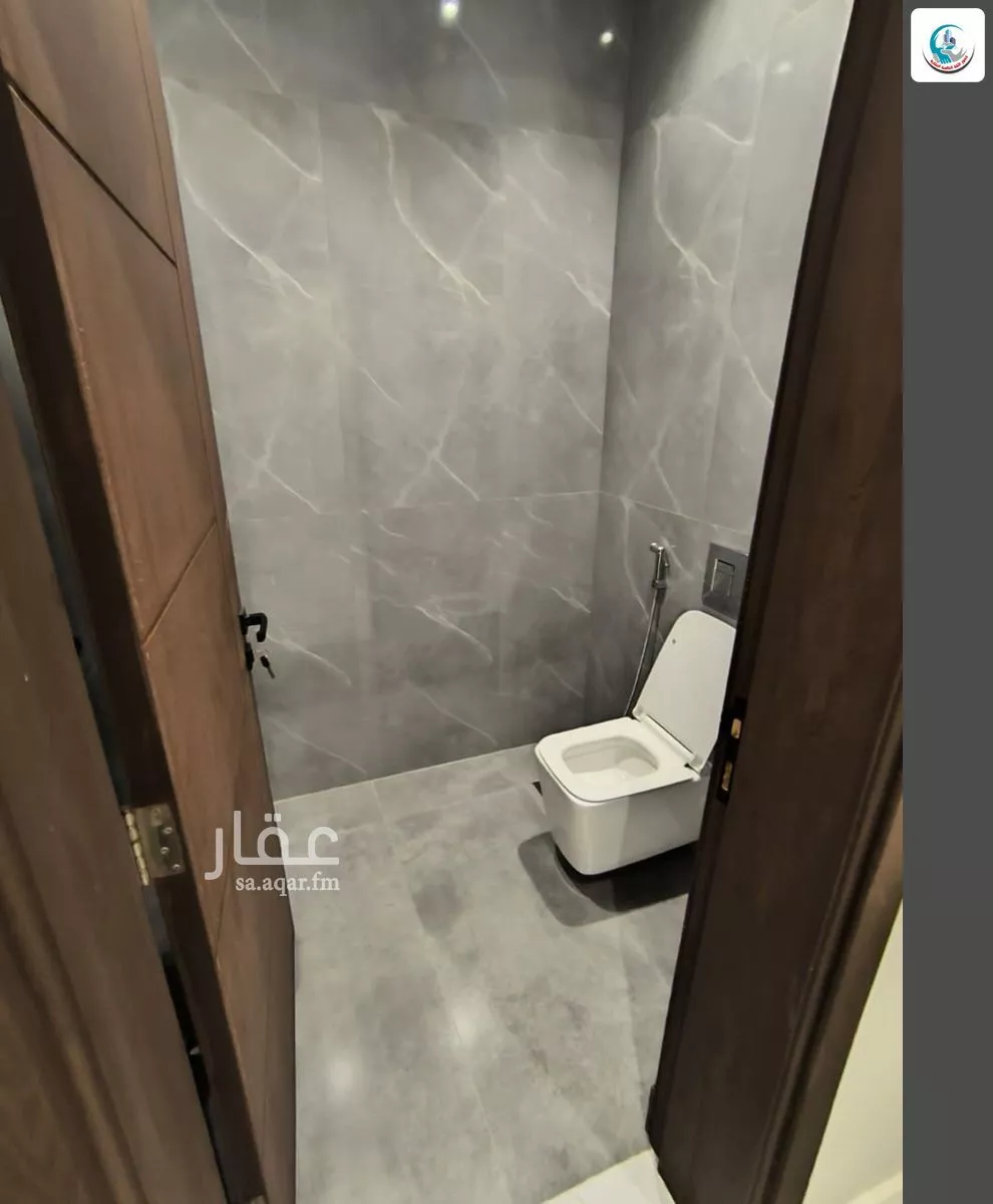 8 bedroom villa in Al Yaqout, Jeddah 17