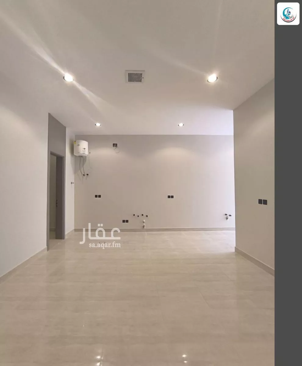 4 bedroom villa in Al Janadriyah, Riyadh 6