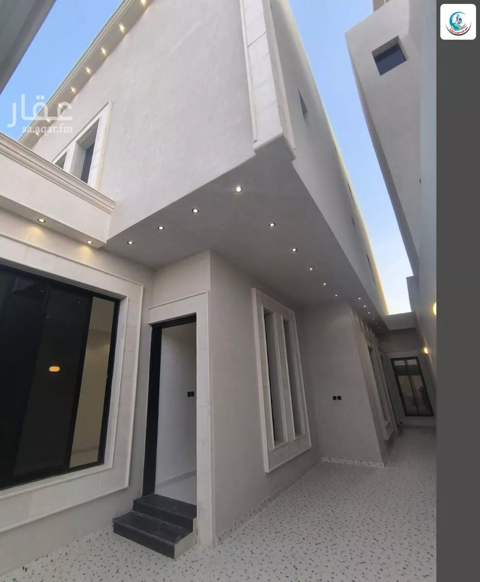 فيلا 7 غرف في الجنادرية 3