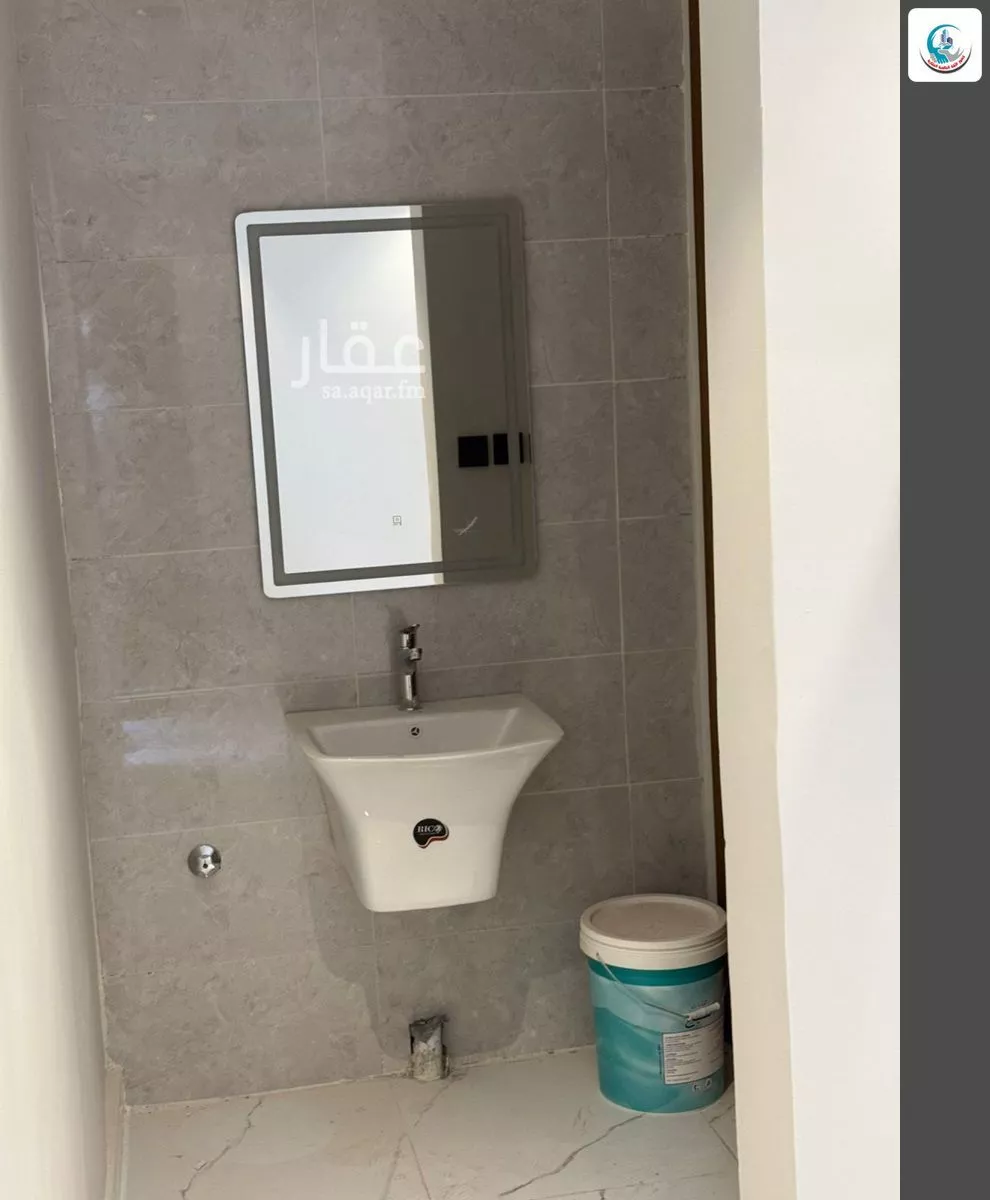 فيلا 7 غرف في الفروسية 4