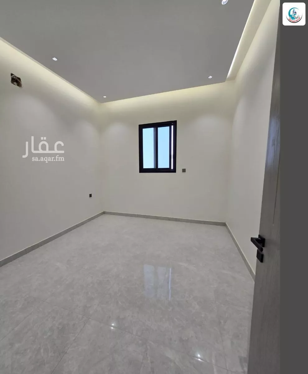 13 bedroom villa in Al Janadriyah, Riyadh 15