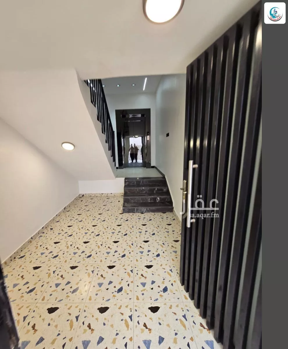 5 bedroom floor in Ash Sharq 4