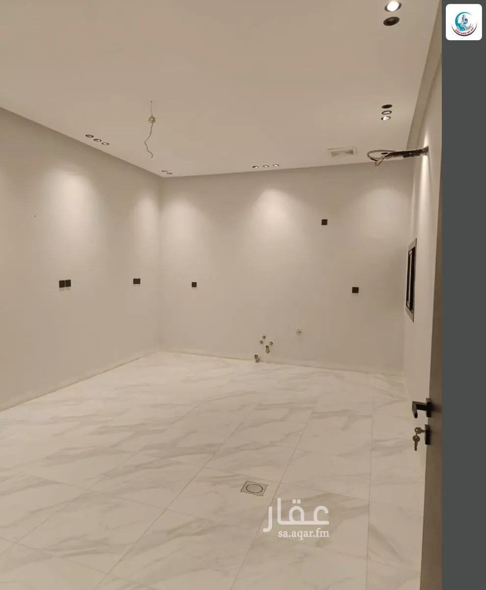 9 bedroom villa in Al Yaqout, Jeddah 4