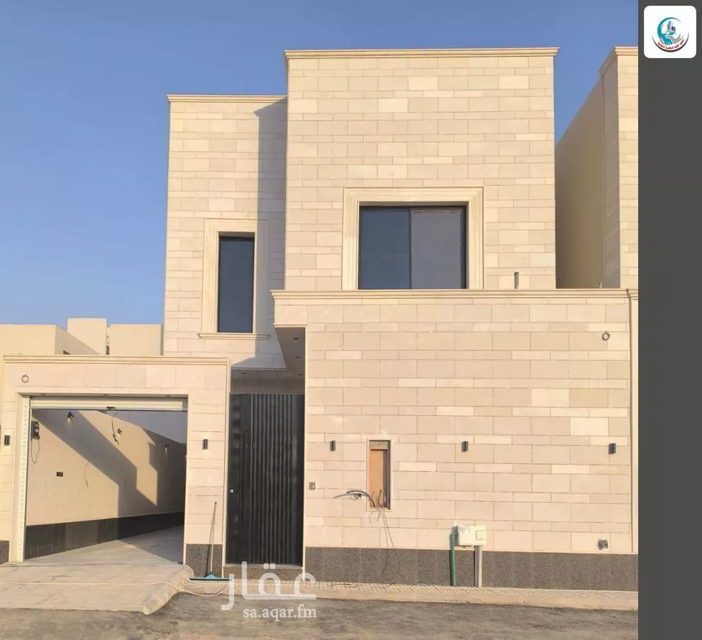 فيلا 8 غرف في الجنادرية 1