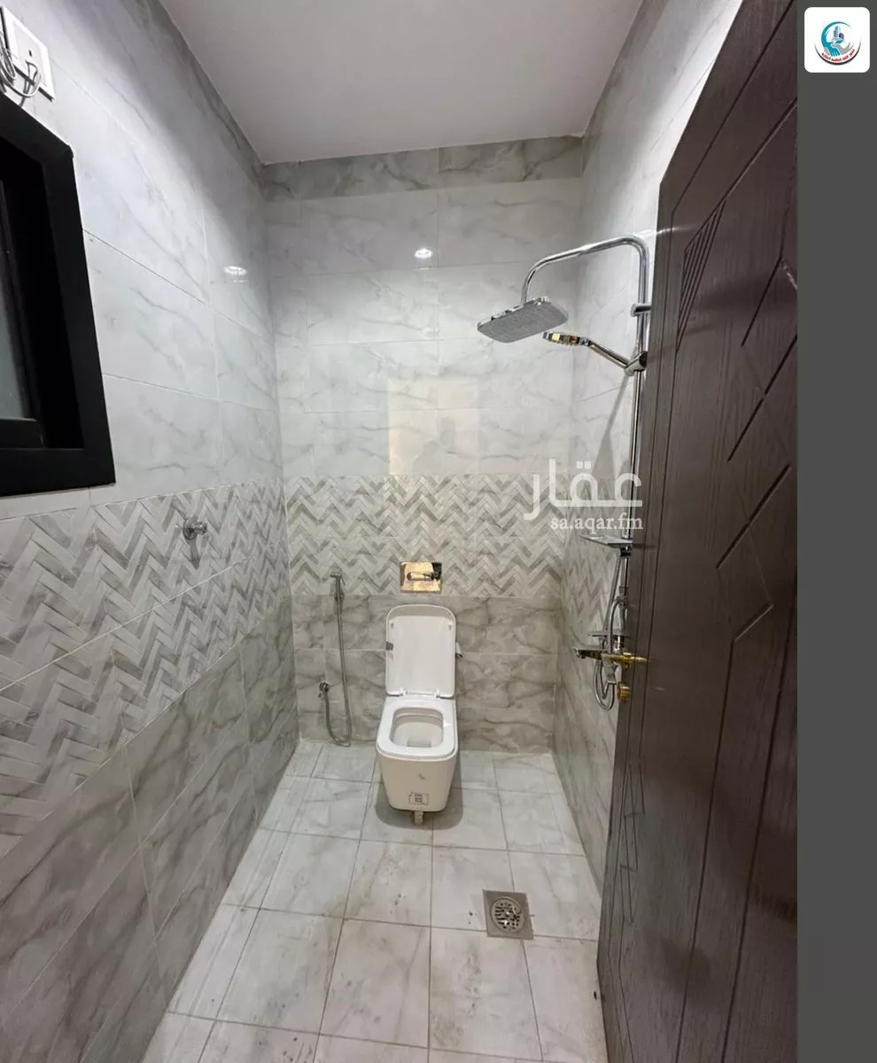 فيلا 9 غرف في الصوارى 5