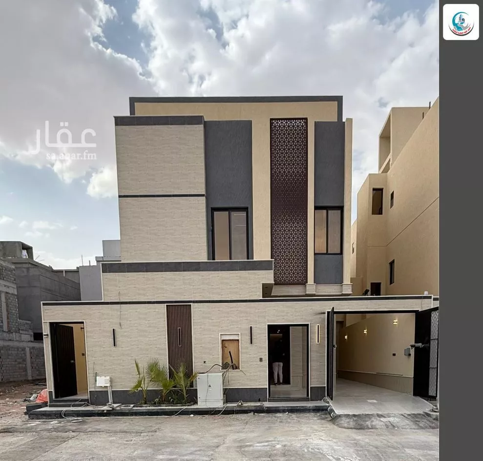 فيلا 10 غرف في الرمال 2