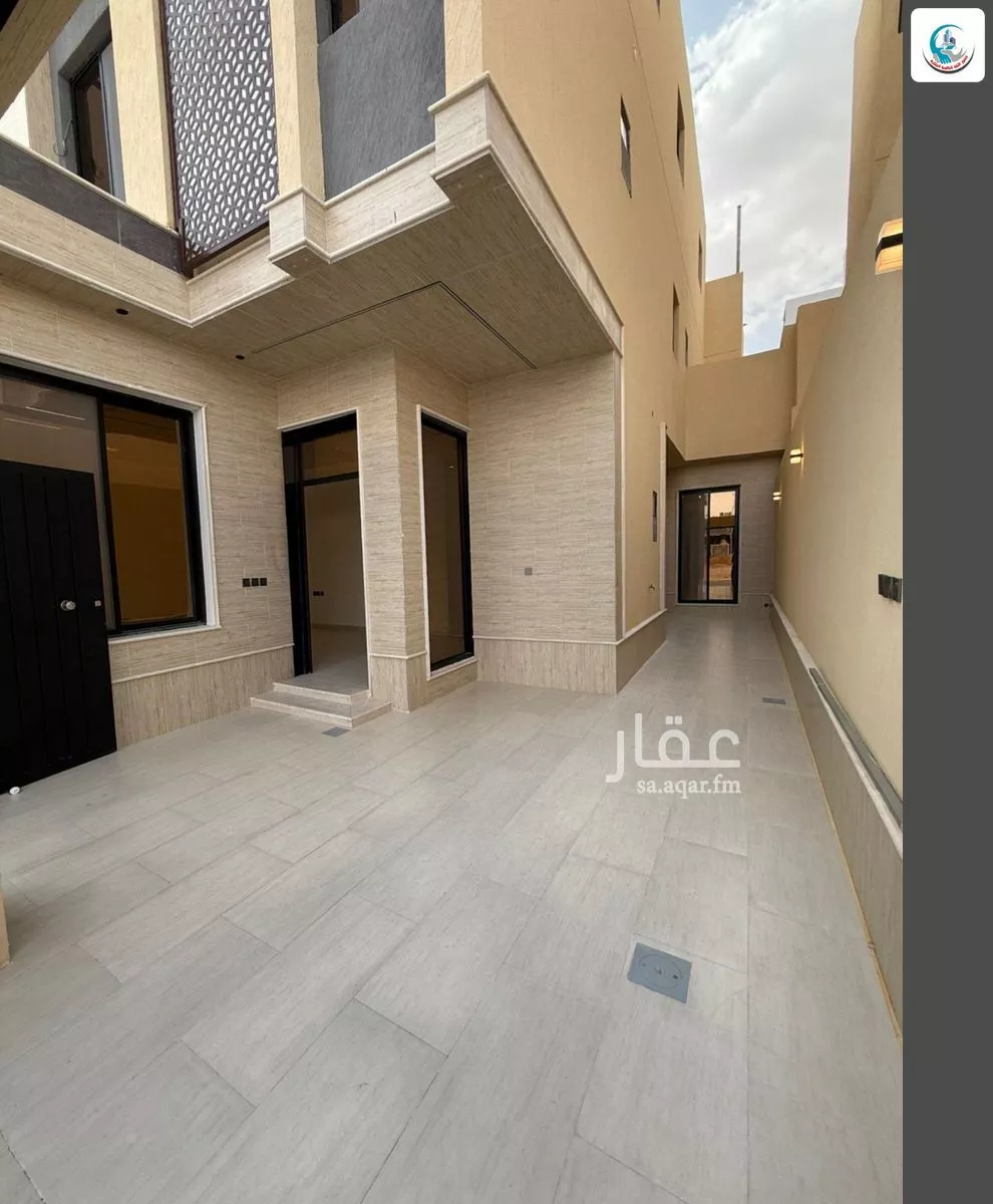 فيلا 10 غرف في الرمال 3