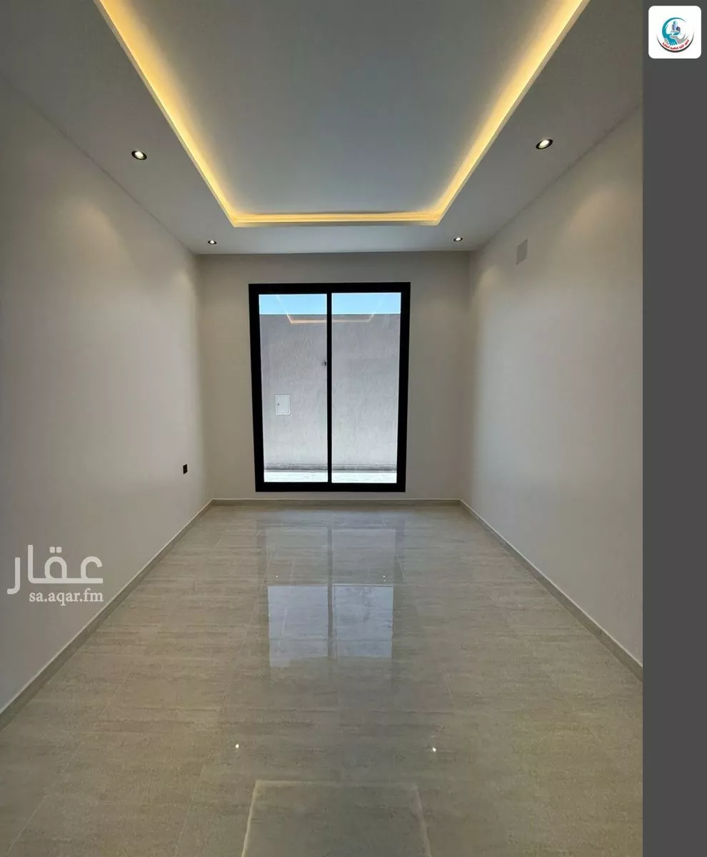 فيلا 11 غرف في الرمال 4