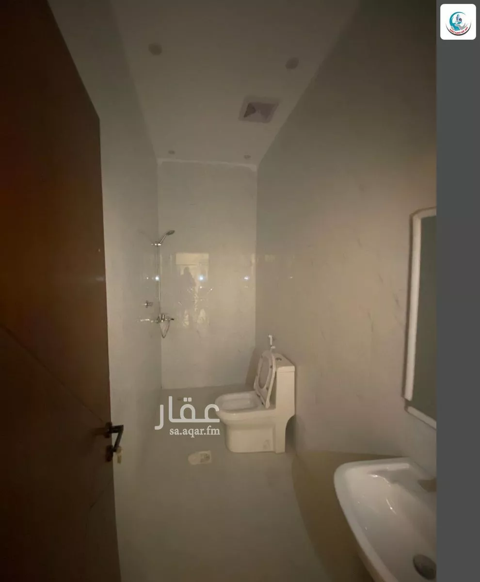 شقة 17 غرف في الفروسية 5