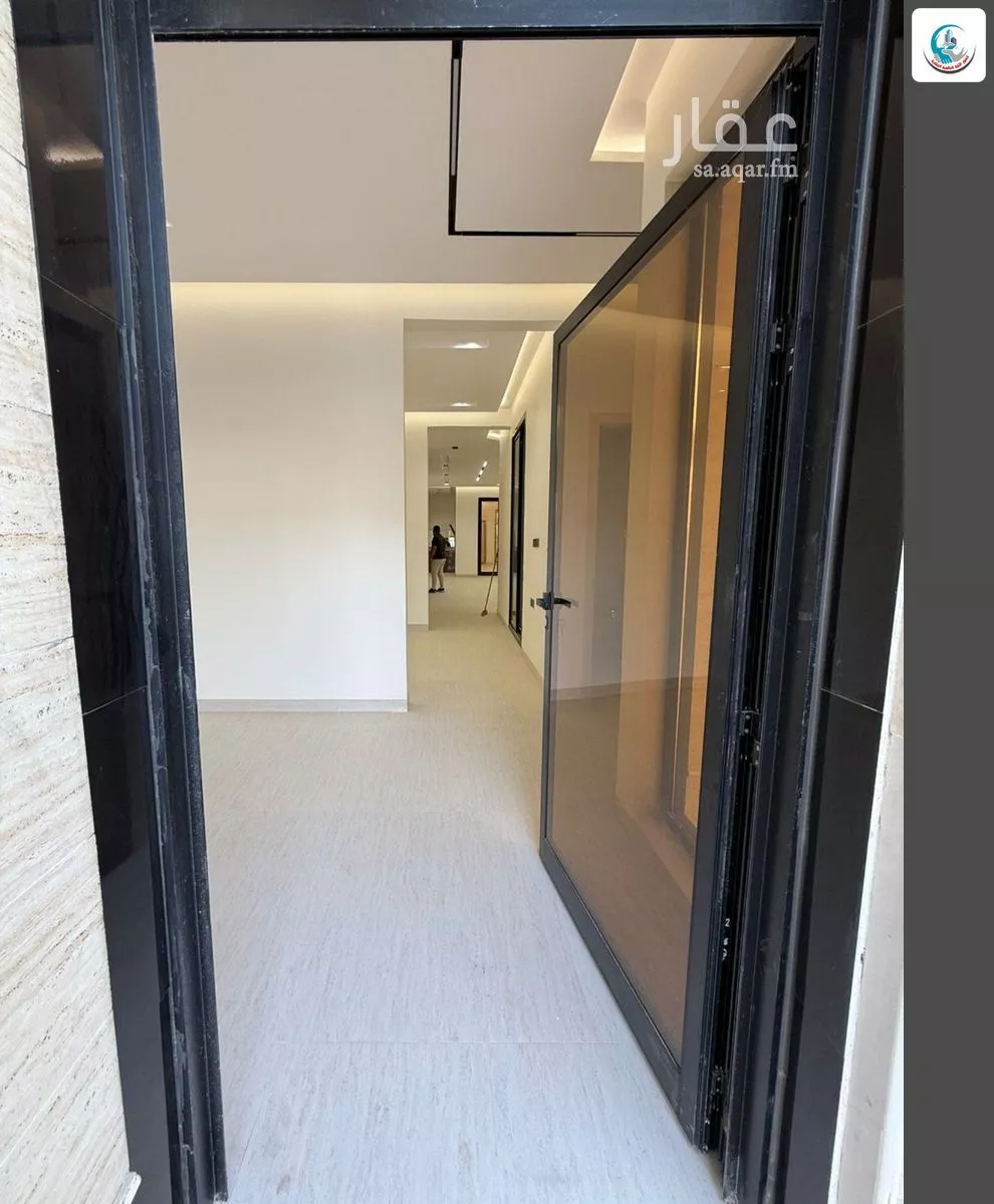 فيلا 10 غرف في الرمال 4