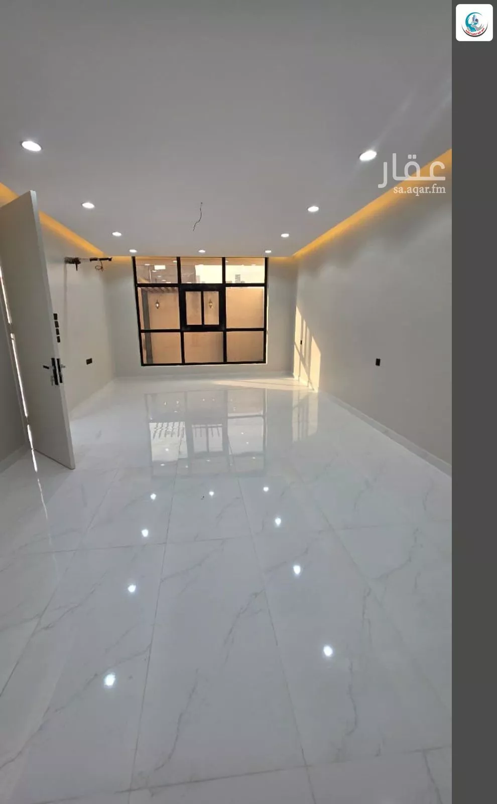 فيلا 8 غرف في الملك فهد 2