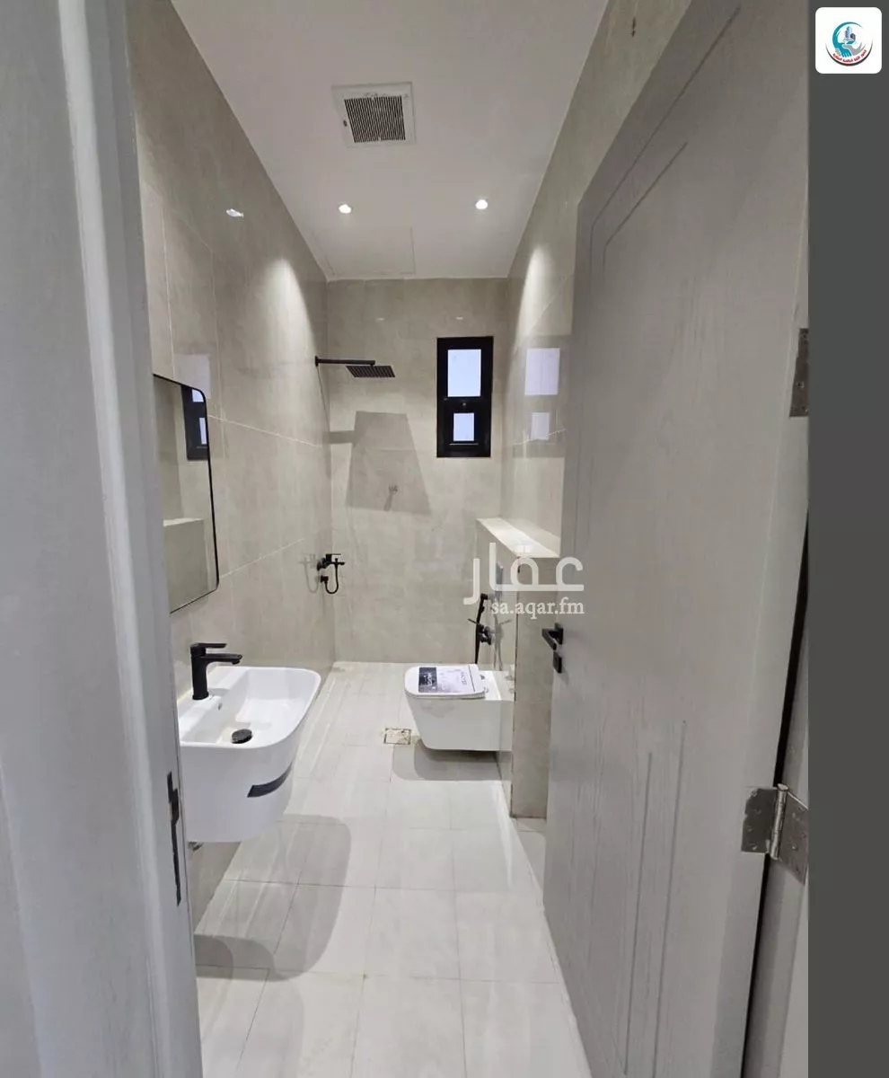 13 bedroom villa in Al Janadriyah, Riyadh 11