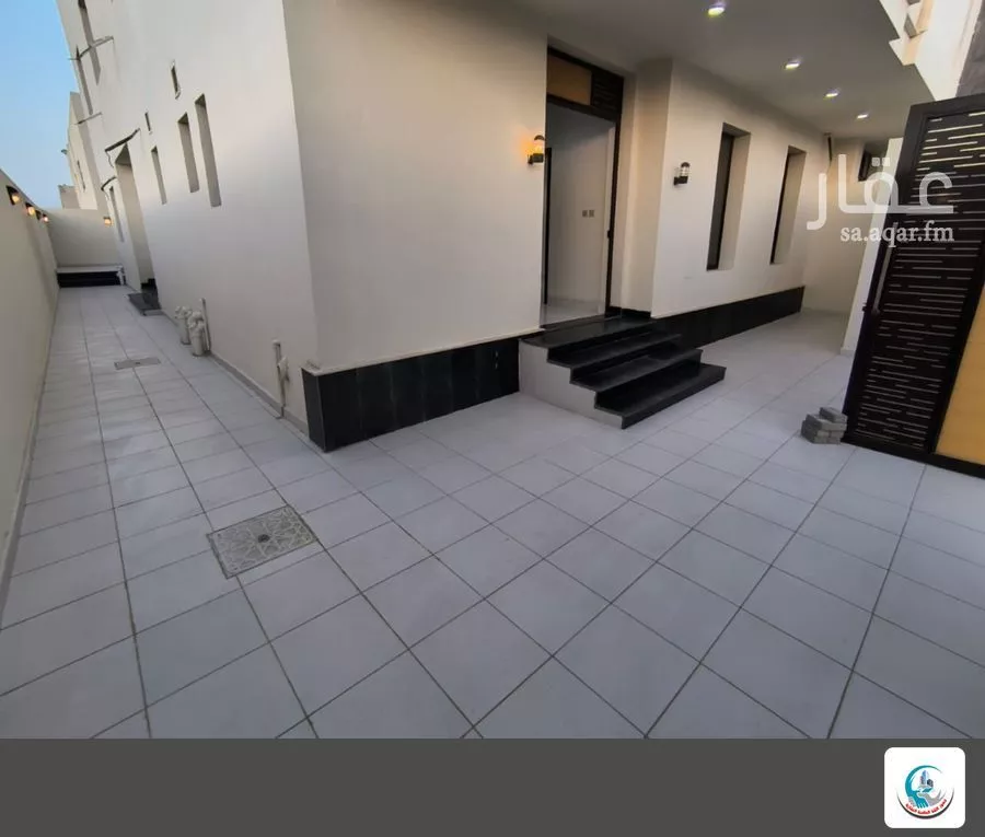 8 bedroom villa in Az Zomorod, Jeddah 4