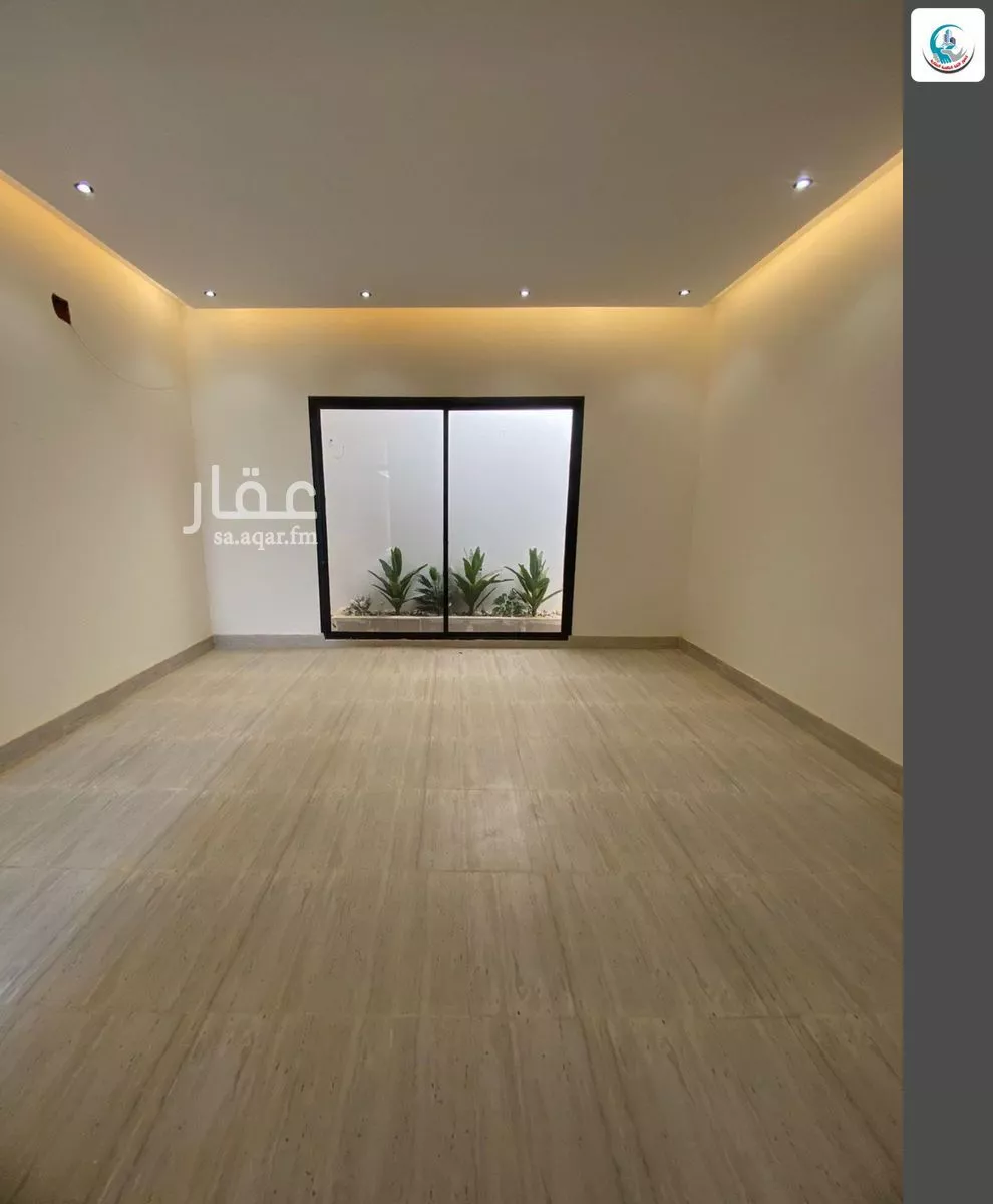 8 bedroom villa in Tuwaiq, Riyadh 11
