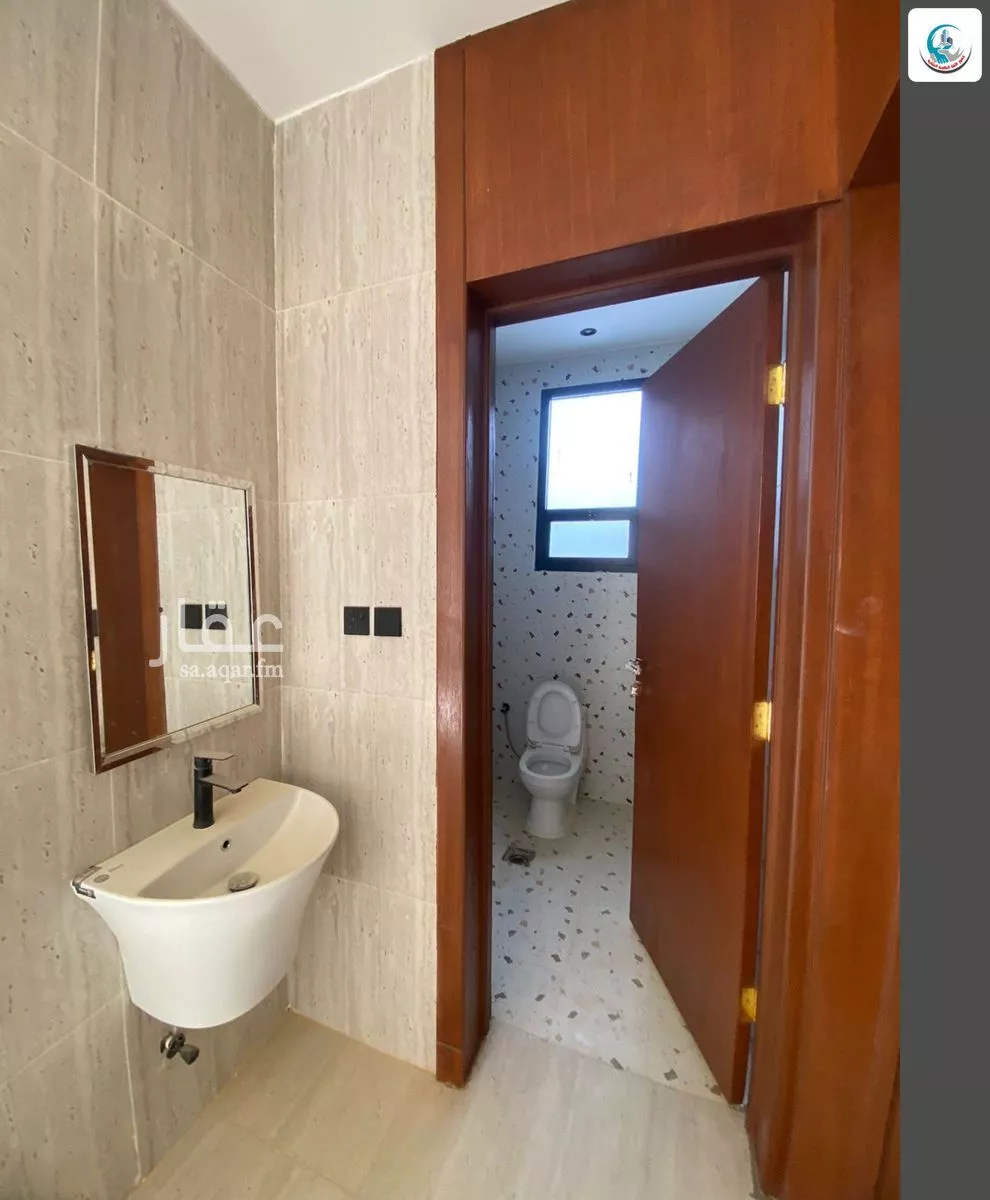 8 bedroom villa in Tuwaiq, Riyadh 19