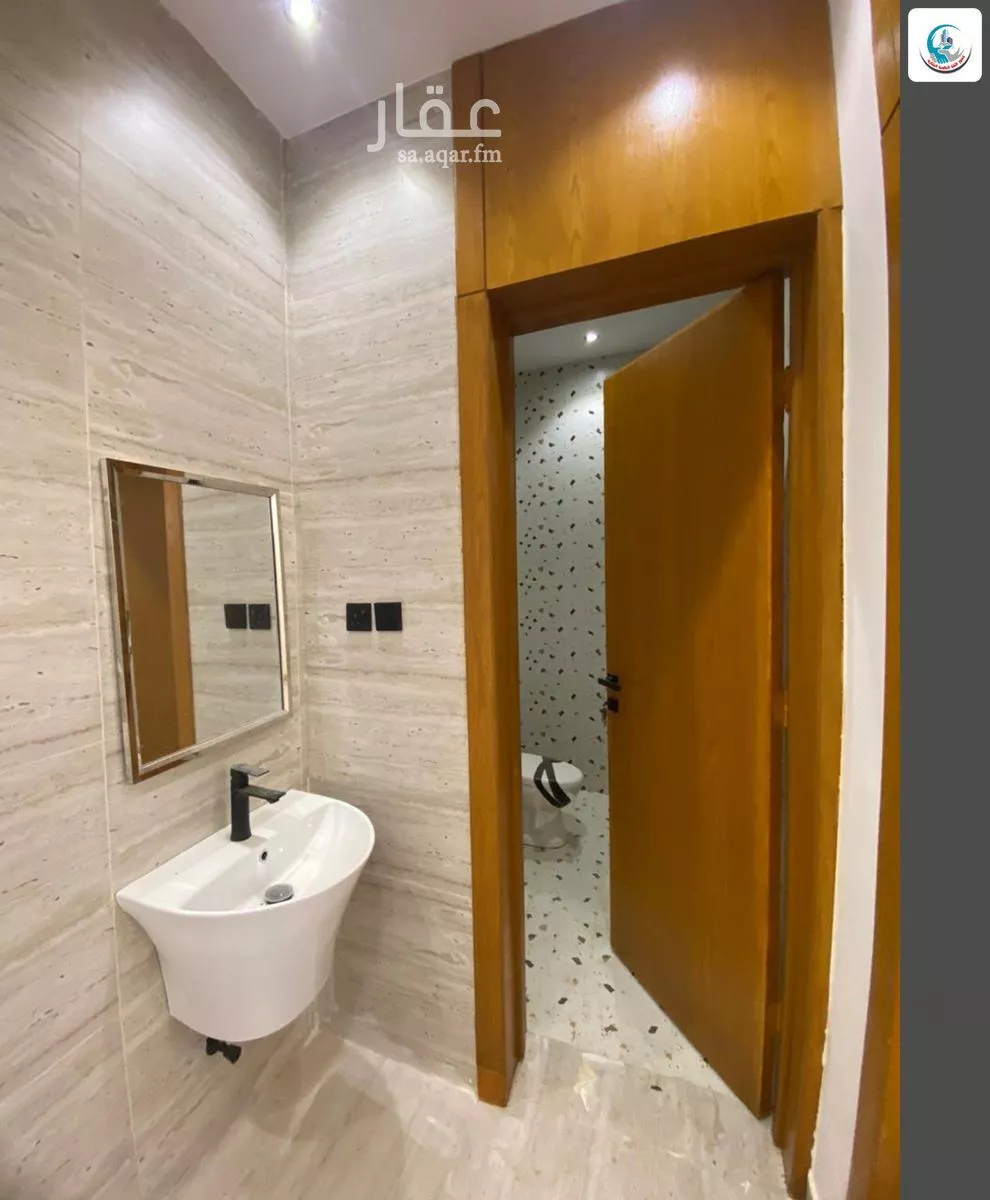 5 bedroom villa in Okaz, Riyadh 19