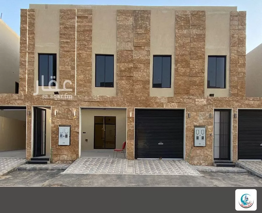 فيلا 5 غرف في عكاظ 1