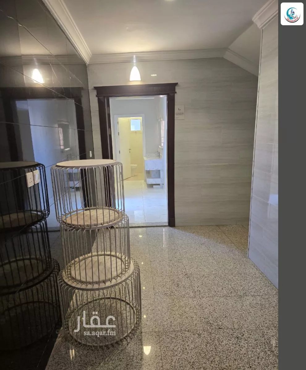 شقة 5 غرف في الريان 5