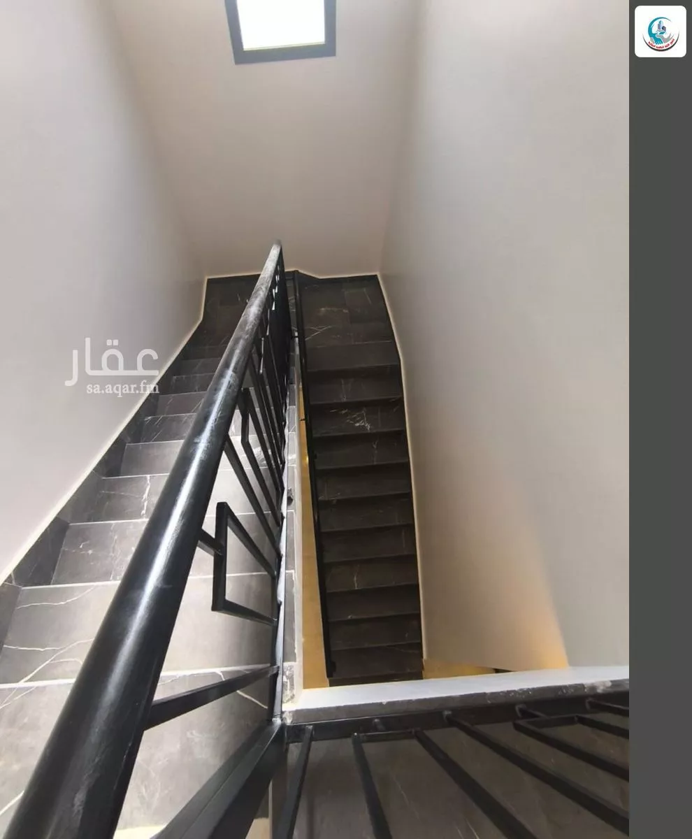 فيلا 5 غرف في الجنادرية 4