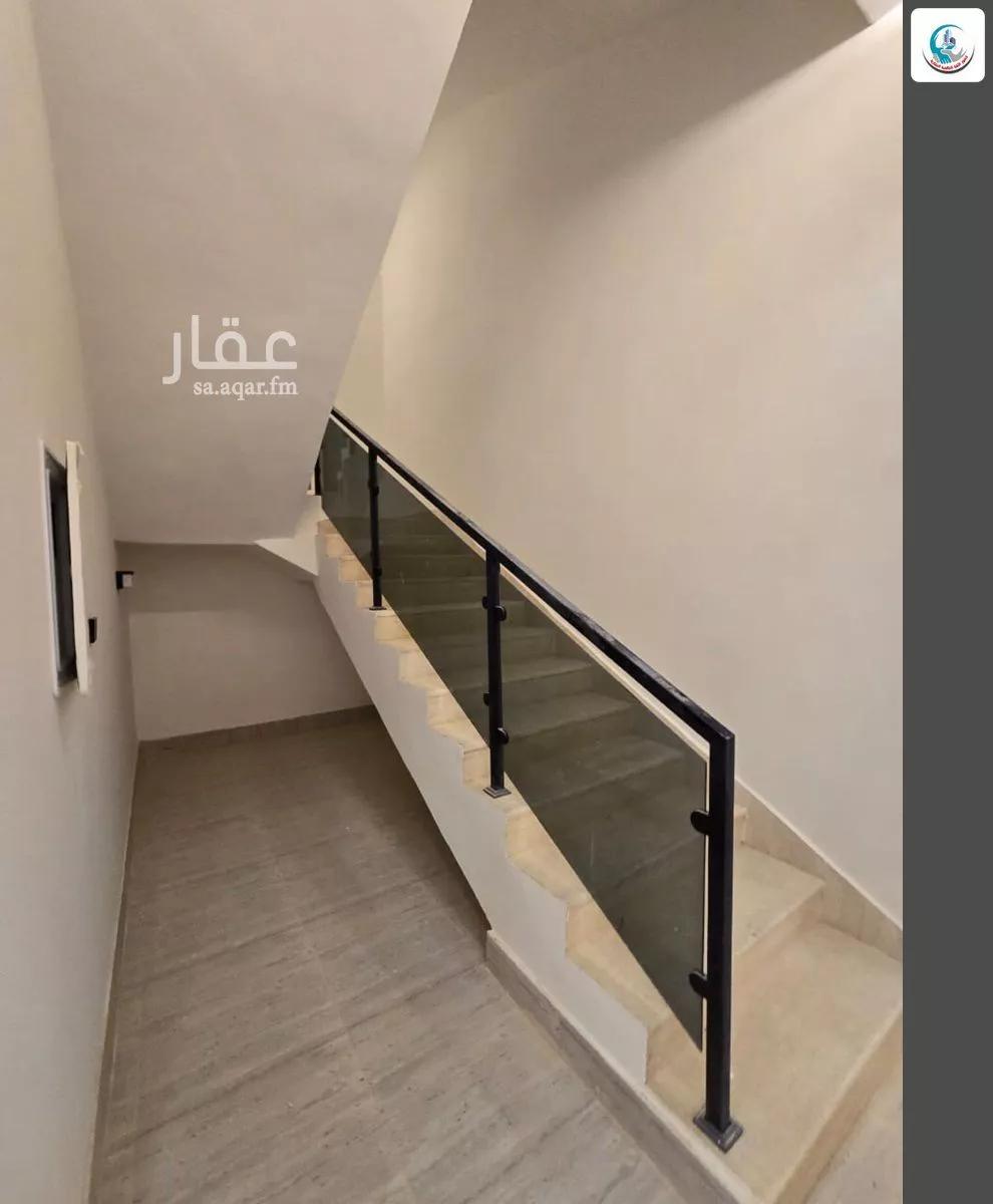 8 bedroom villa in Tuwaiq, Riyadh 11