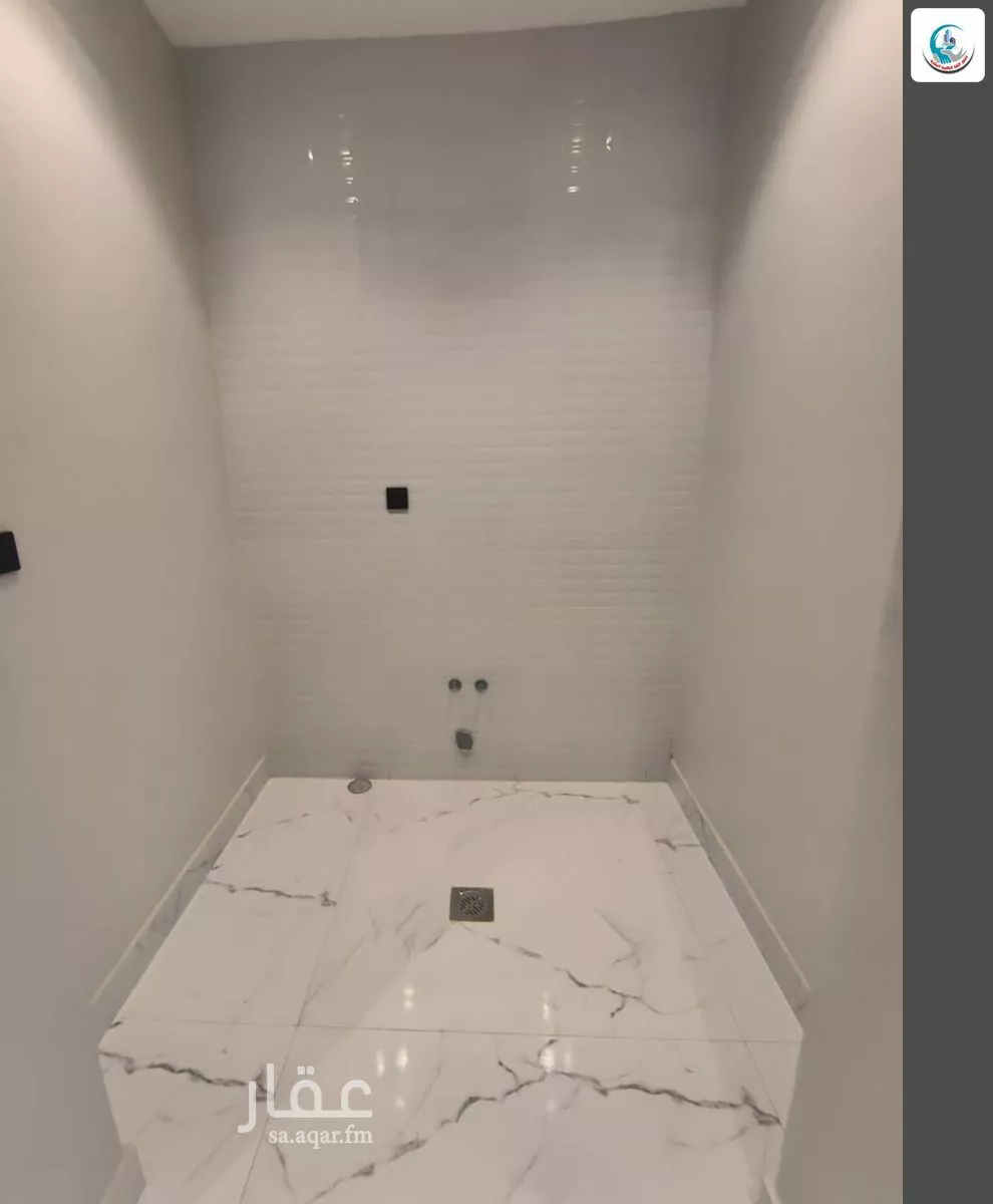 8 bedroom villa in Al Yaqout, Jeddah 5