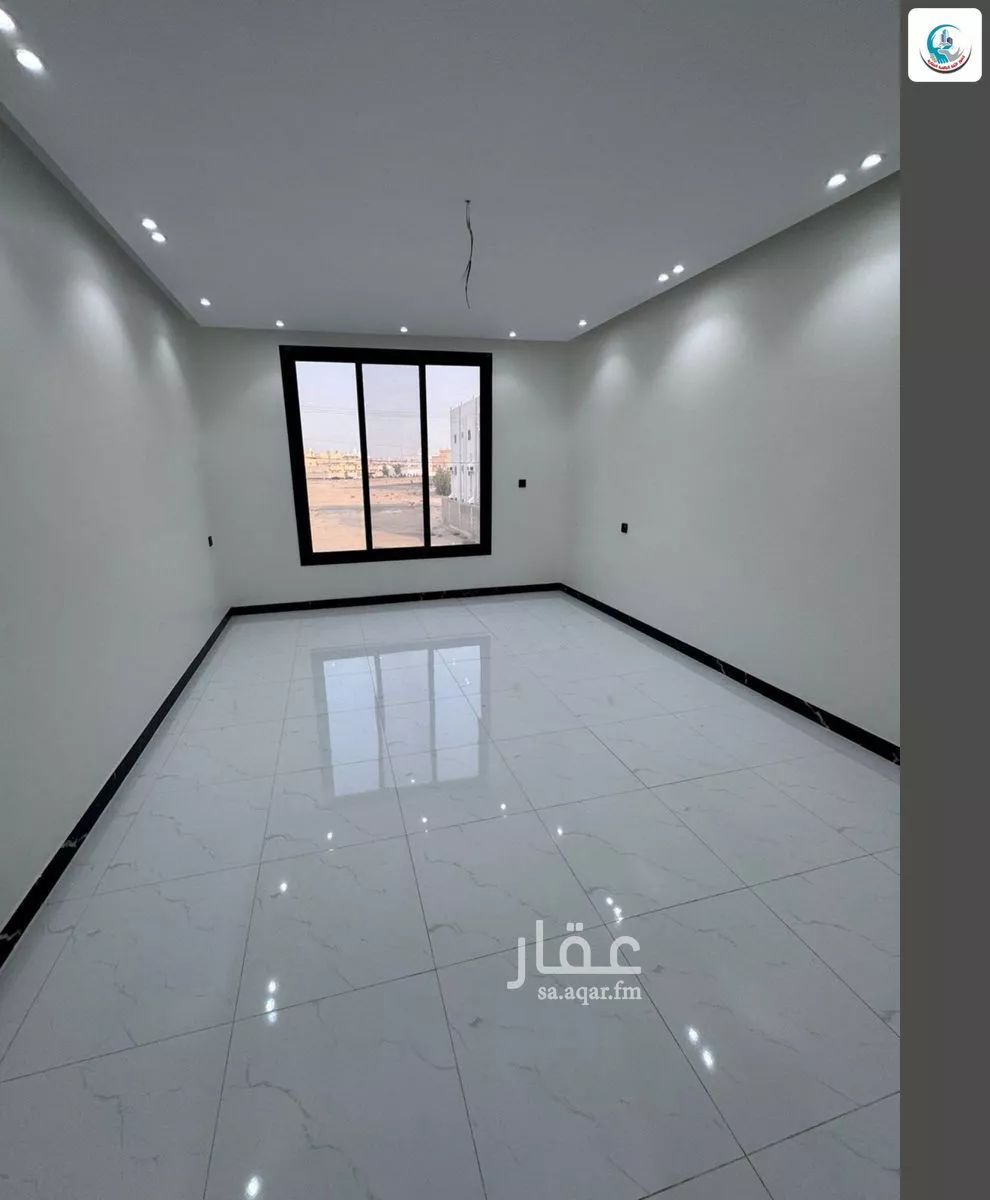 8 bedroom villa in Al Khumrah, Jeddah 14